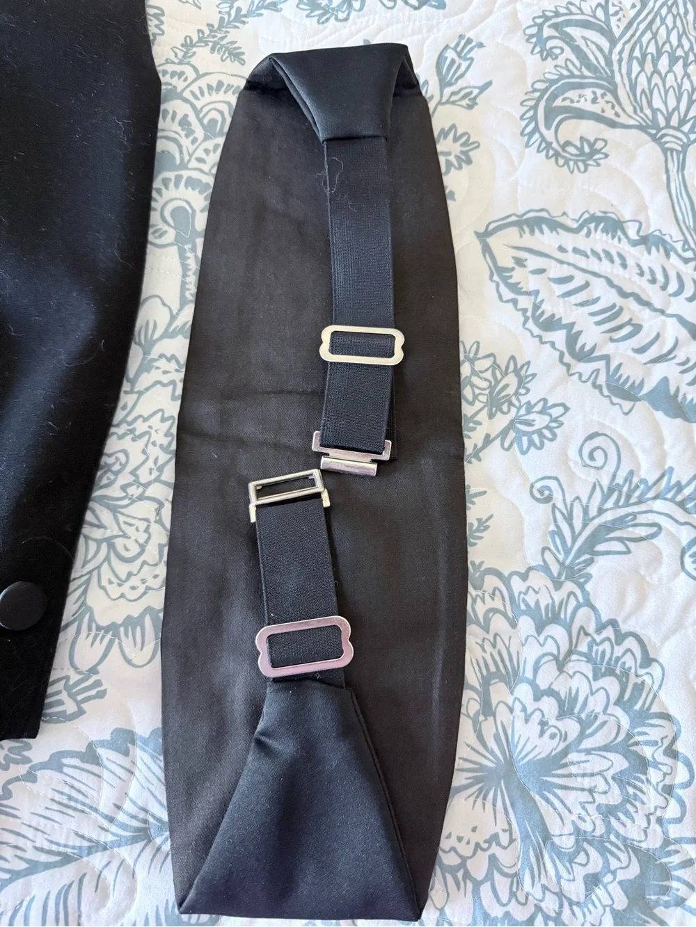Men's Black Tuxedo Suit - Jacket, Pants, Cummerbund Satin Lapels - Wool SZ 38”